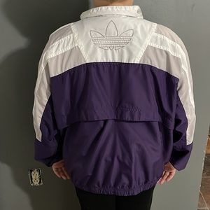 Vintage Adidas kids windbreaker jacket. Says large. Fits oversized or like a XL
